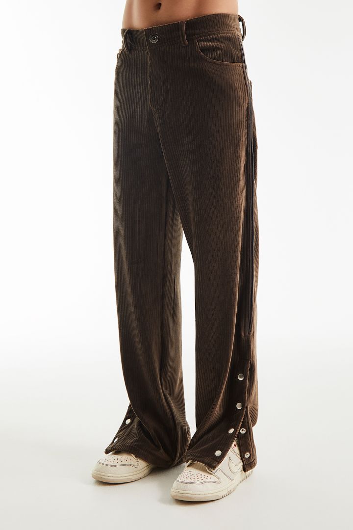 Bottom-Buttoned Velvet Corduroy Pant